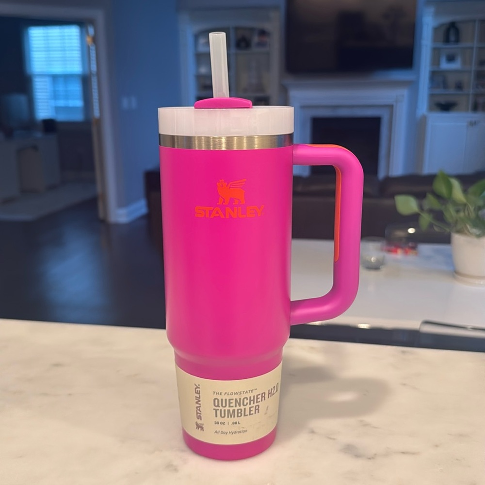 Stanley 30 Oz Pink W Orange